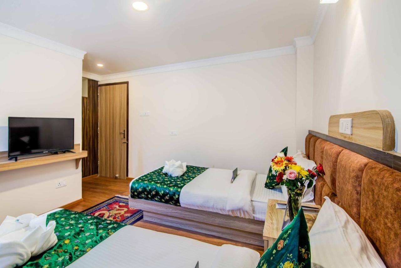 Muscatel Central Hotel - Dzeemkhang Gangtok Zewnętrze zdjęcie