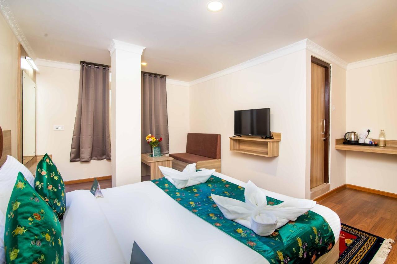 Muscatel Central Hotel - Dzeemkhang Gangtok Zewnętrze zdjęcie